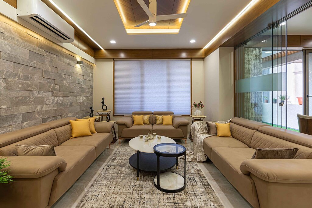 4 BHK Flats in Noida Room